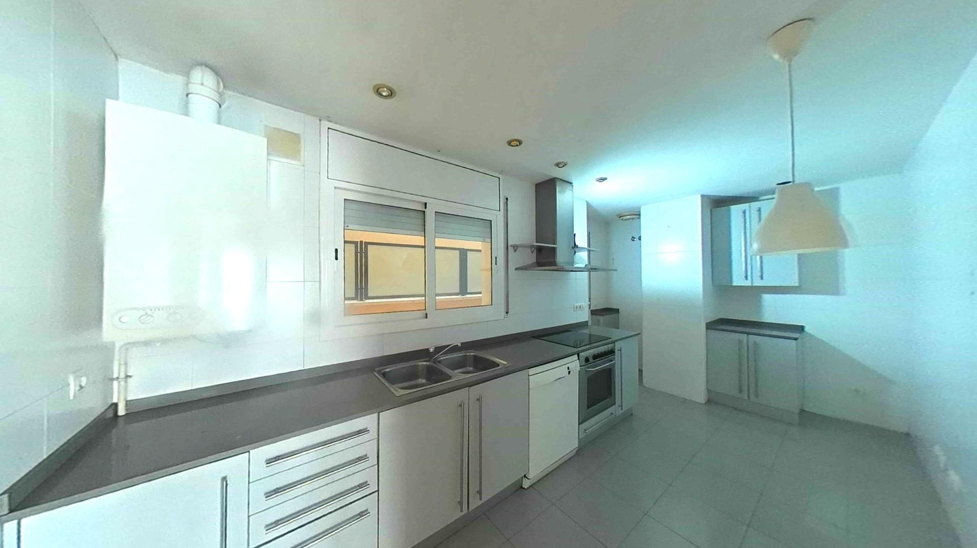 Kitchen of Flat for sale in Sabadell  with Parquet flooring