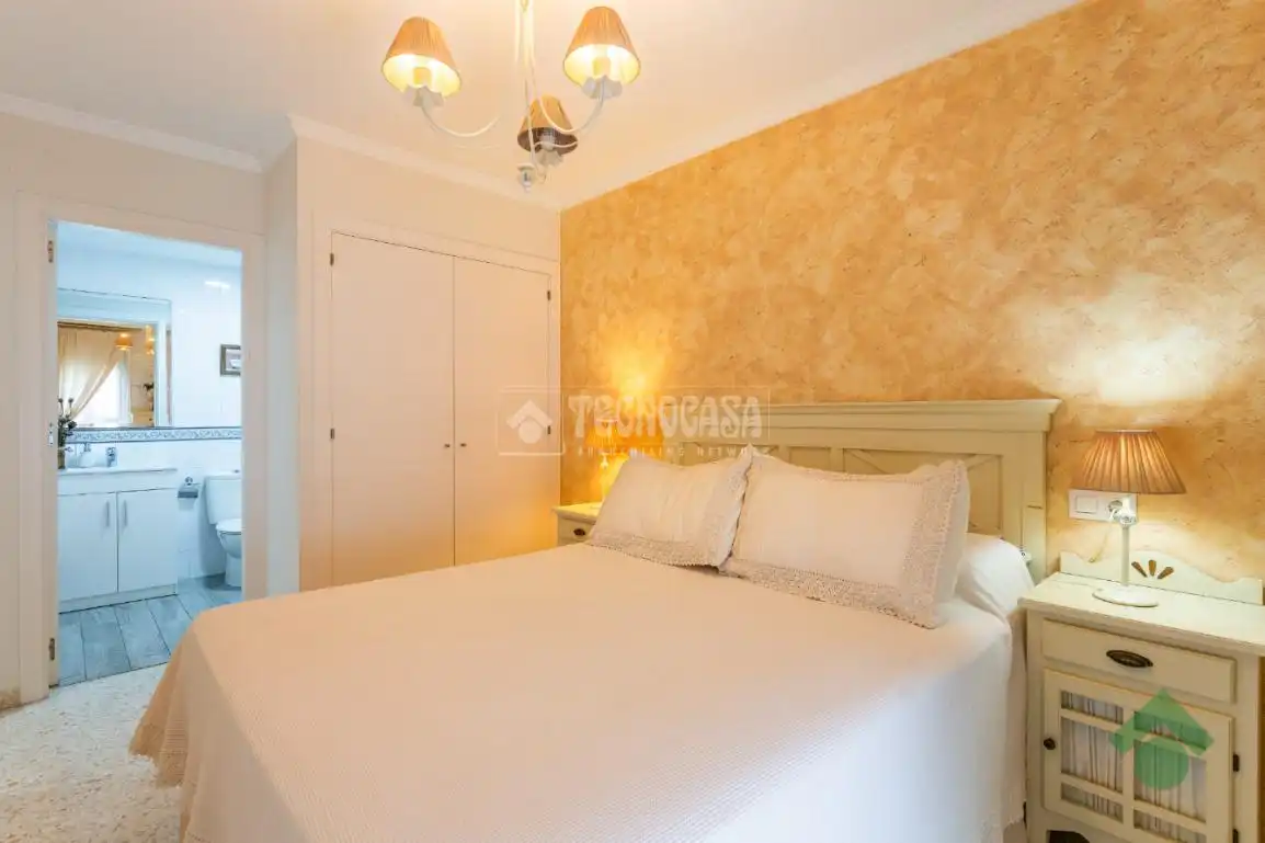 Piso en venta en Puertas del sur - Guadabajaque