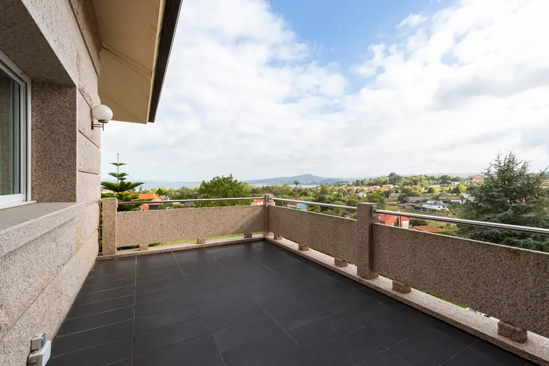 Terrace of Houses for sale in Bergondo  with Heating, Private garden and Terrace