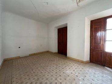 House for sale in Calle Pintor Julio García Villena 4