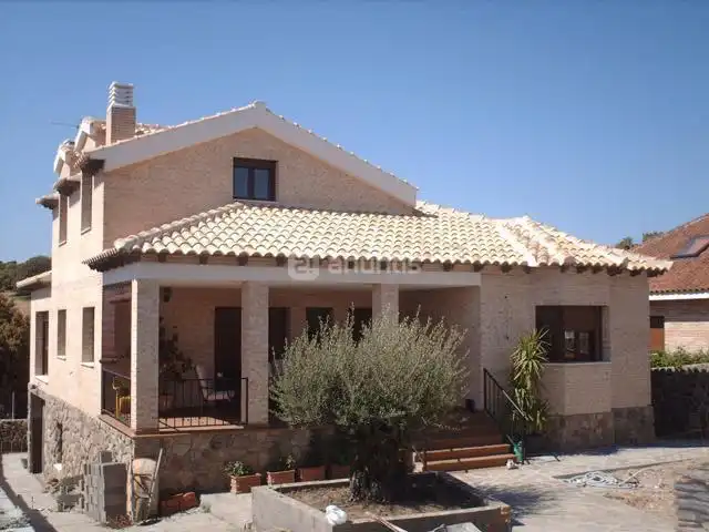 Ático en venta en Calle Carretera de Fuentelsaz, 23, El Casar
