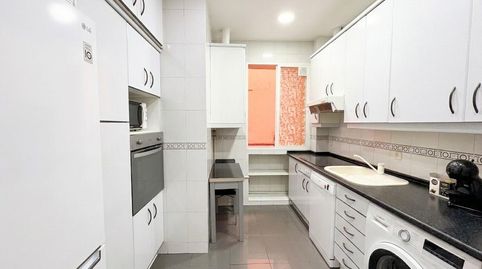 Foto 2 de Piso en venta en C/cavanilles, Niño Jesús, Madrid Capital