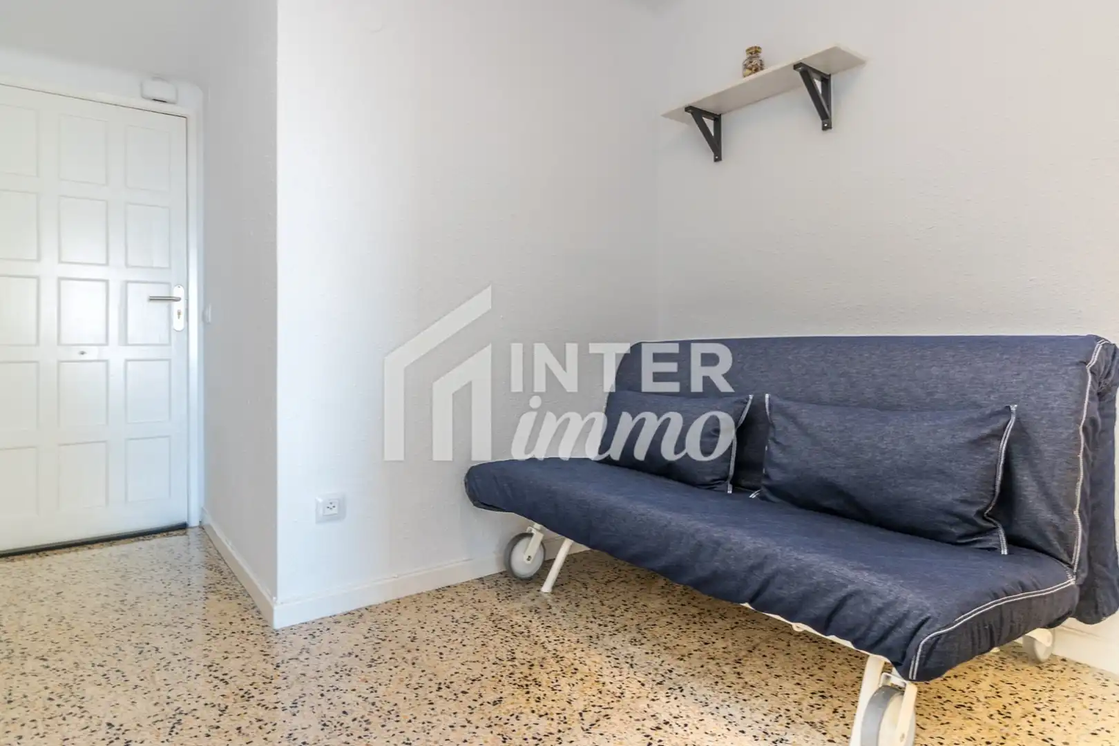 Monolocale con terrazza in vendita a DELTA MUGA EDIFICIO KARINA 4P, imagen 4