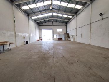 Nave industrial en alquiler en Massanassa
