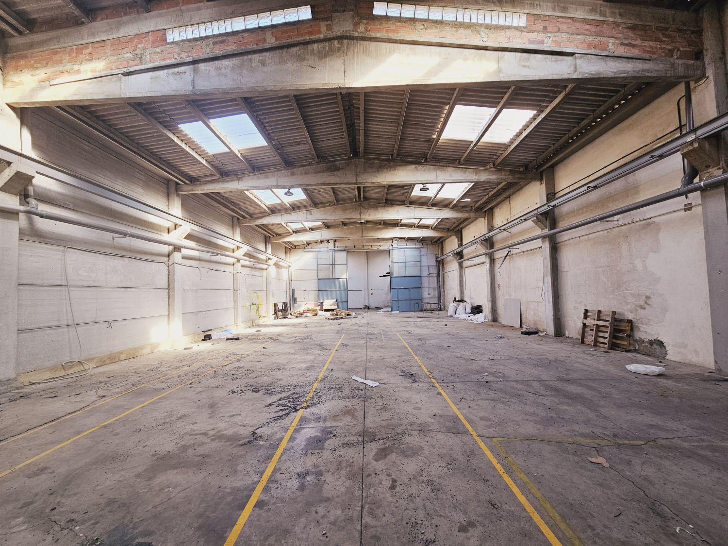 Exterior view of Industrial buildings for sale in  Tarragona Capital