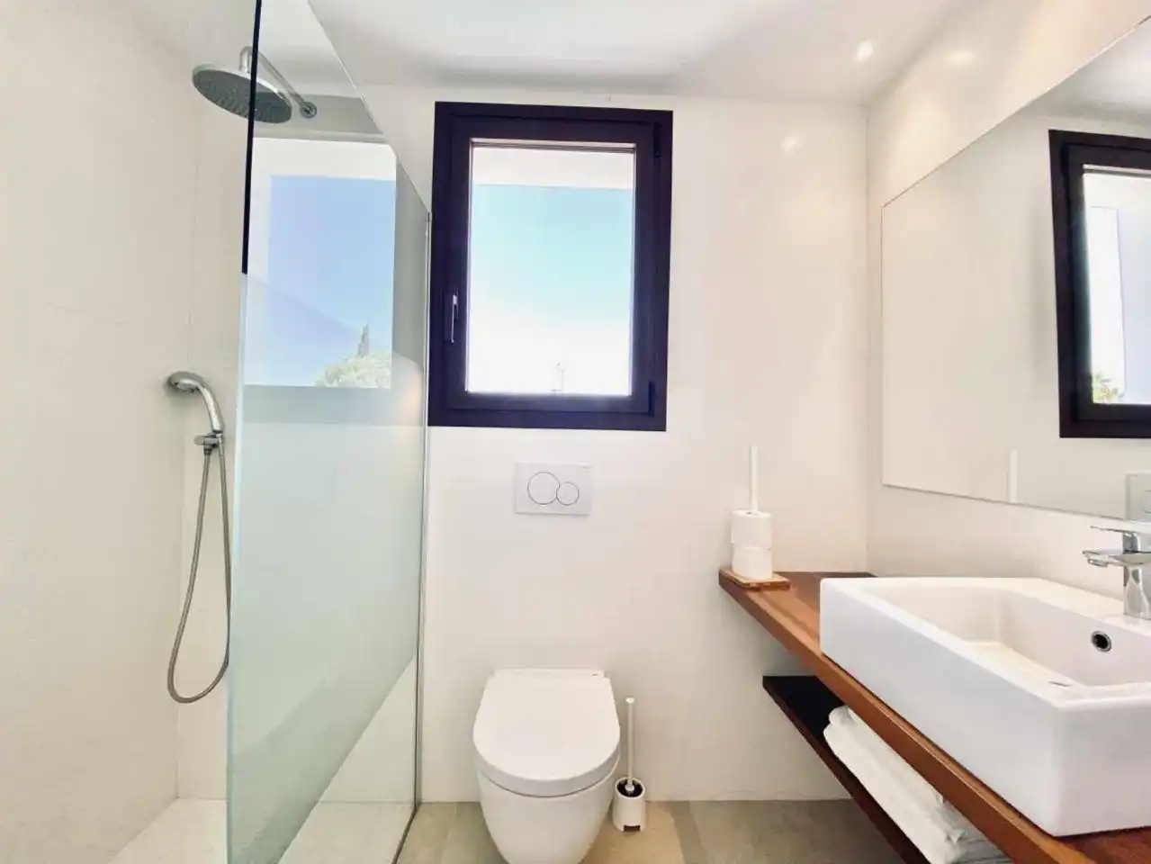 Baño de Casa o chalet de alquiler en Santa Eulària des Riu con Aire acondicionado, Terraza y Piscina