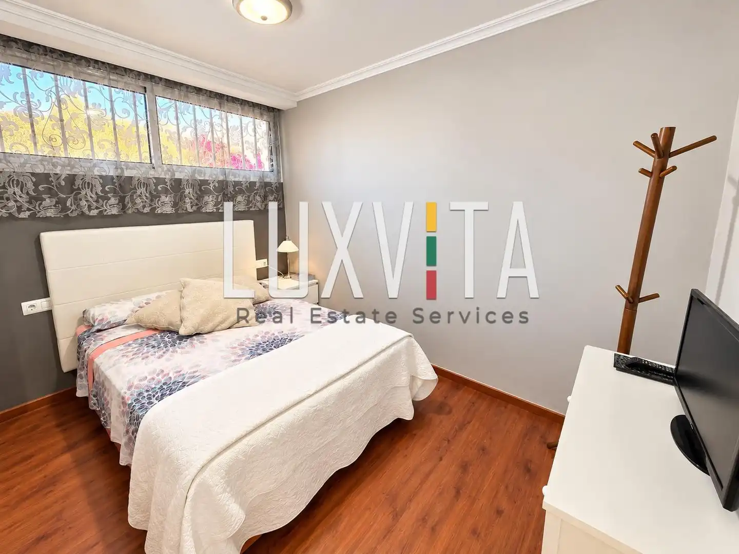 Bedroom of Apartments for sale in Playa de las Américas