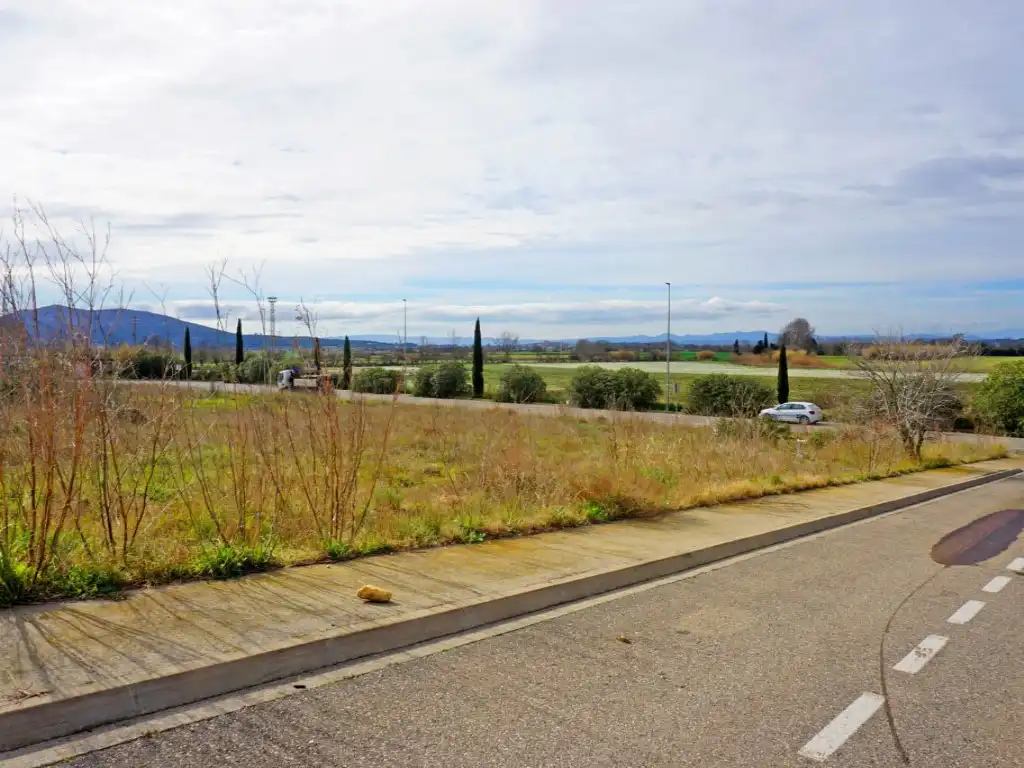 Fabrik Grundstücke zum Verkauf in Carretera Dels Pagesos, Eixample Residencial