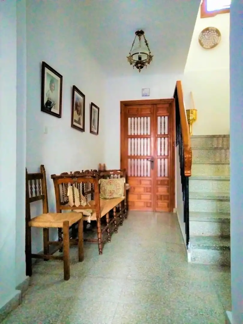 Houses for sale in Cuevas Bajas