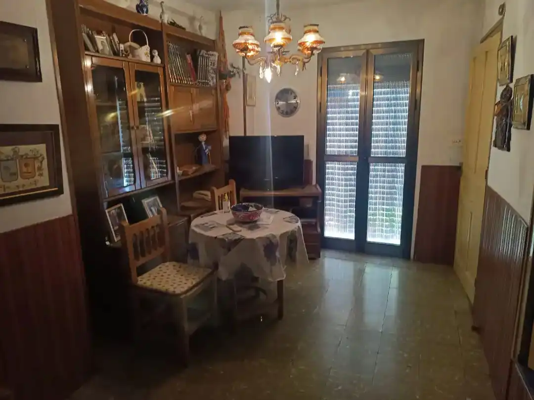 Sala d'estar de Casa adosada en venda en Ascó amb Balcó