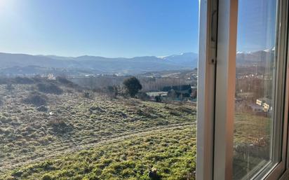 Vista exterior de Pis en venda en Ponferrada amb Terrassa i Balcó