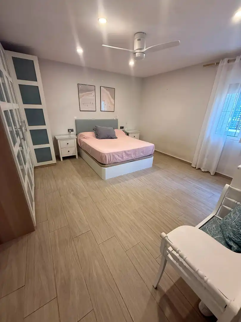 Bedroom of Detached homes for sale in Málaga  with Air Conditioner, Private garden and Terrace