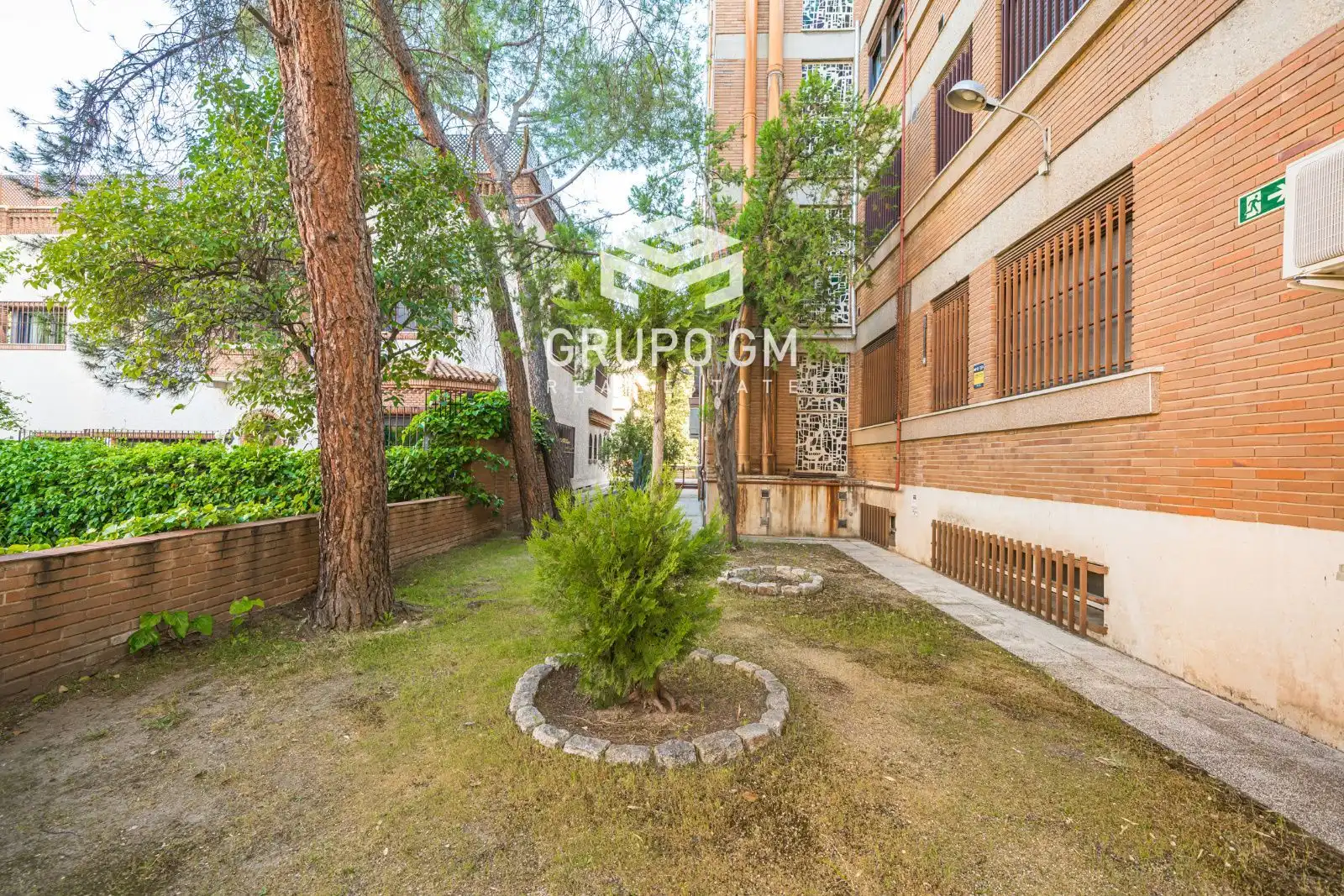 Garden of Flat for sale in Madrid  with Air Conditioner and Heating