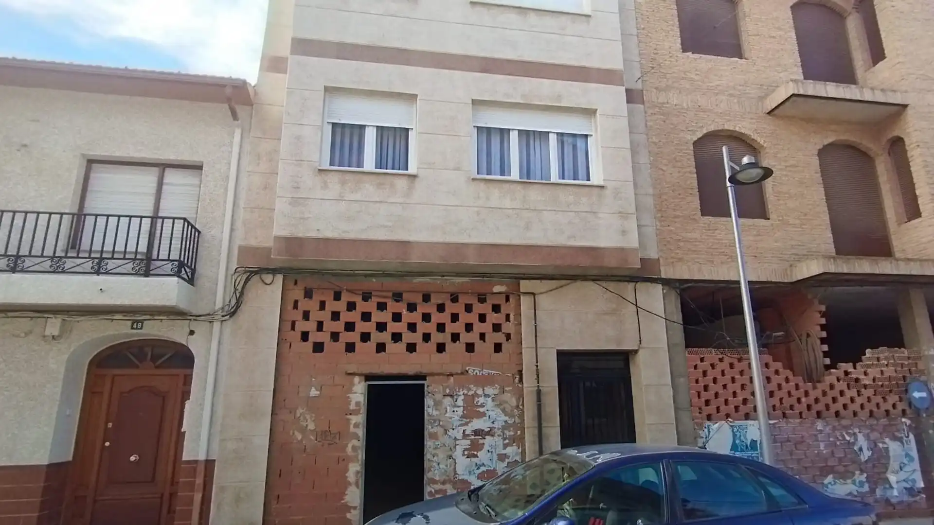 Vista exterior de Local en venta en Pedro Muñoz