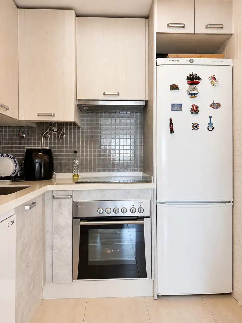 Cuina de Apartament en venda en Roquetas de Mar amb Aire condicionat, Terrassa i Moblat