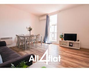 Bedroom of Flat to rent in  Barcelona Capital  with Air Conditioner, Parquet flooring and Terrace