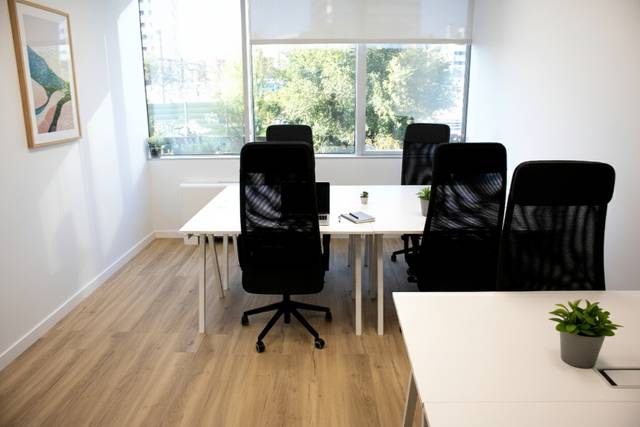 Oficina en Alquiler en Avenida de Manoteras, 24 en Virgen del Cortijo - Manoteras