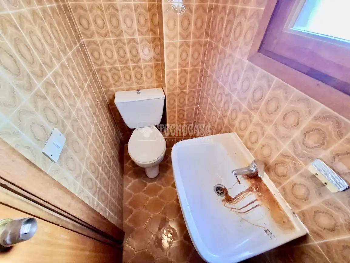 Baño de Piso en venta en Ávila con Calefacción