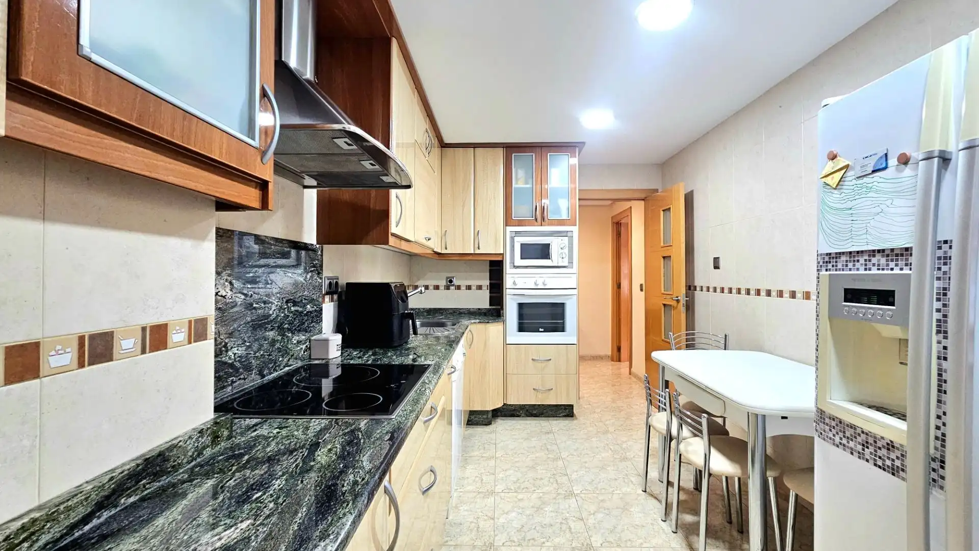 Cocina de Piso en venta en Cartagena con Aire acondicionado y Amueblado