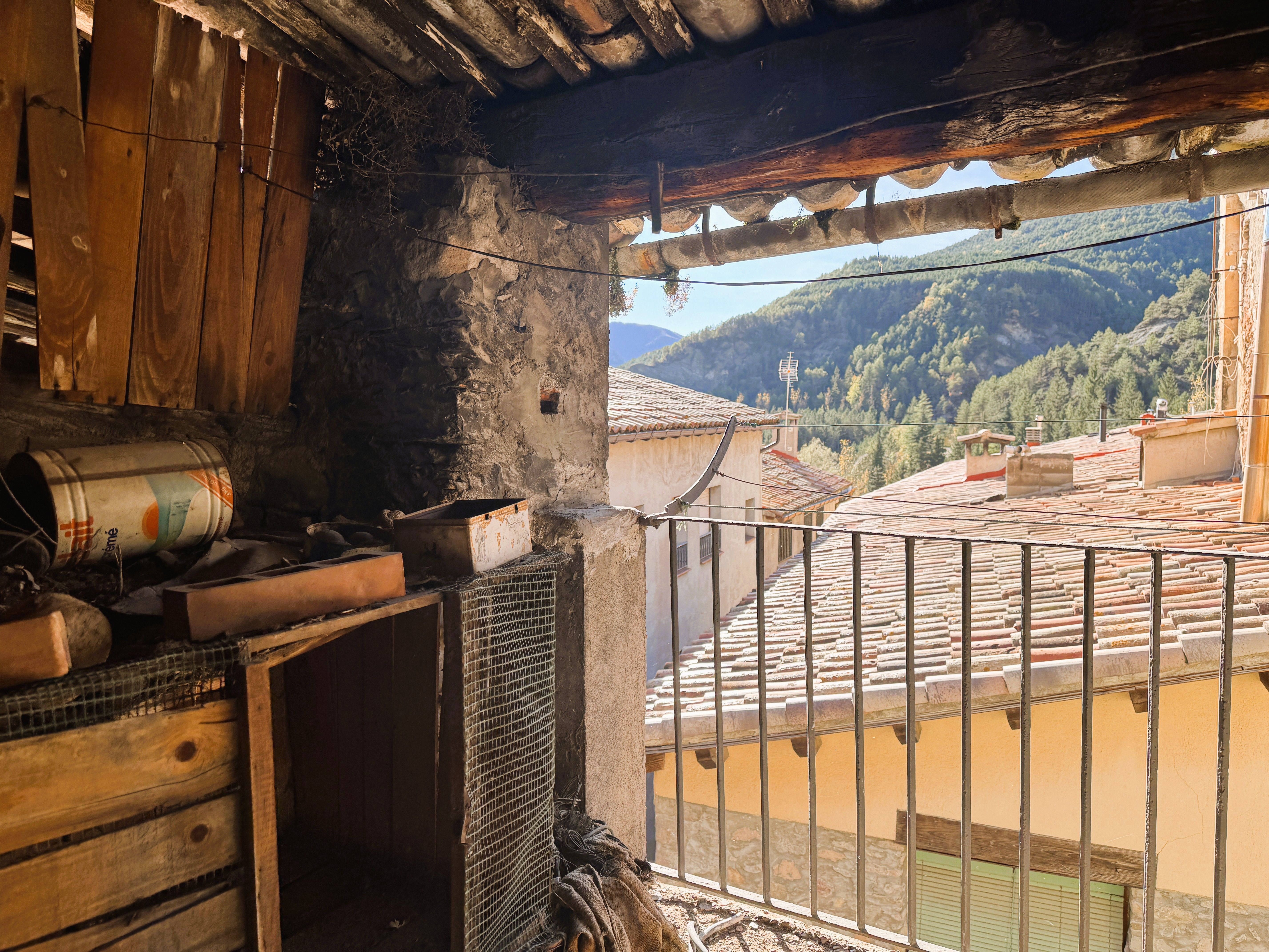 Vista exterior de Casa adosada en venda en Bagà
