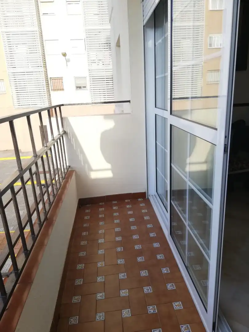 Terrassa de Pis de lloguer en Huelva amb Moblat i Balcó