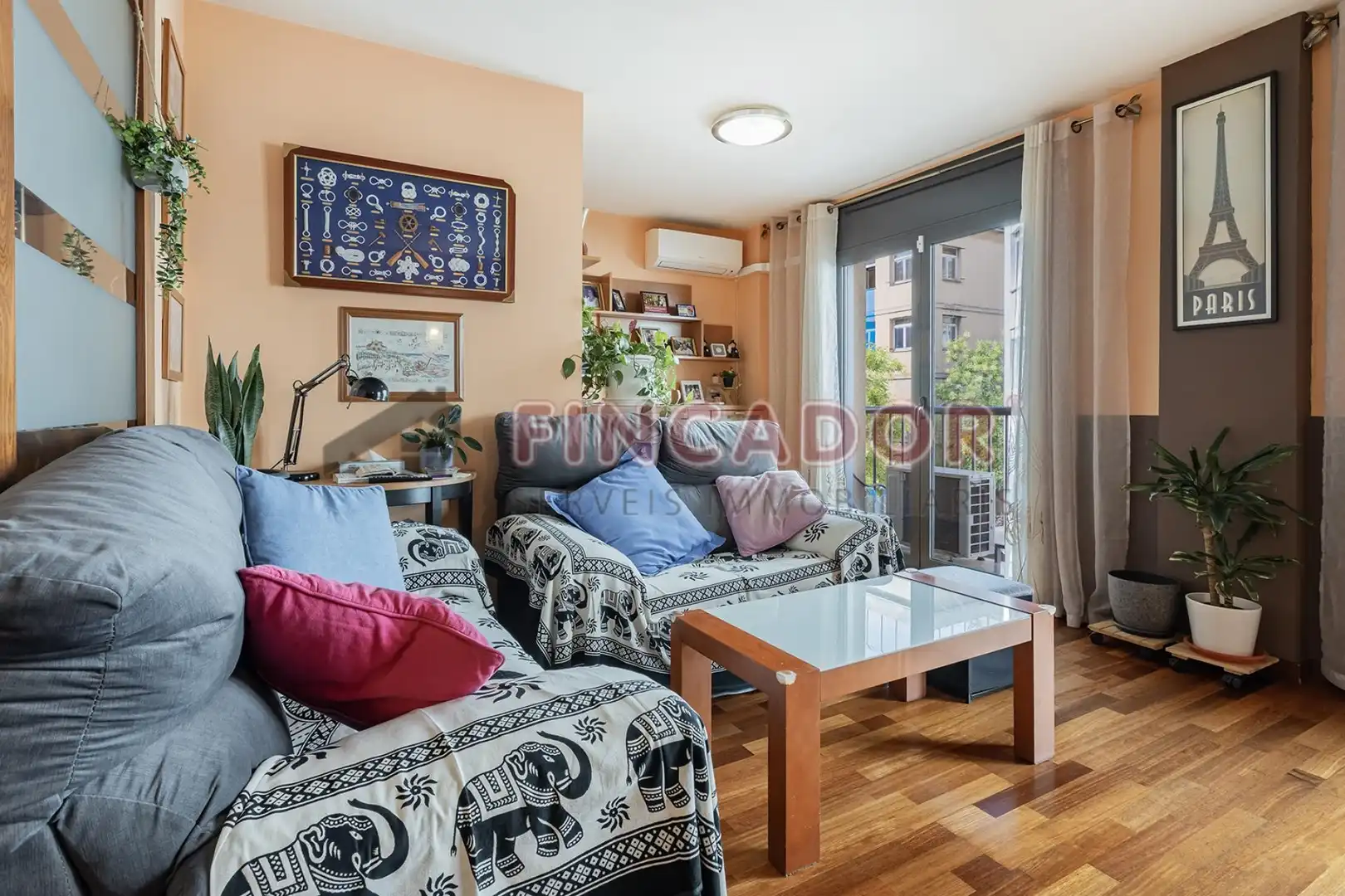 Piso con terraza en venta en Passatge de Carbonell, imagen 9
