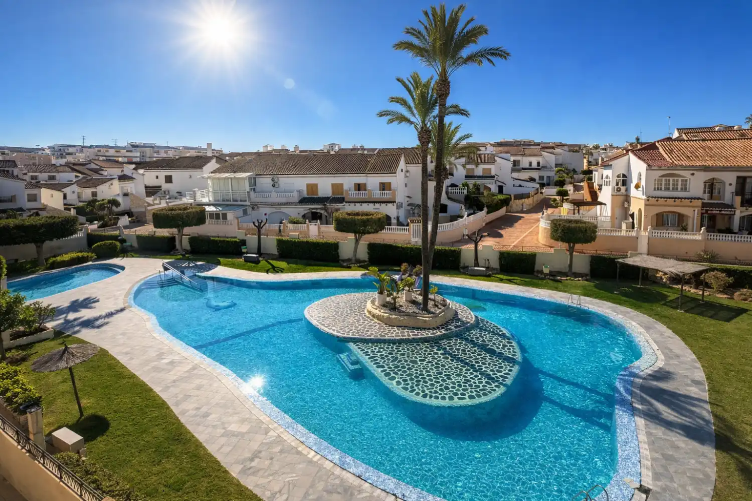 Piscina de Apartament en venda en Torrevieja amb Terrassa i Piscina