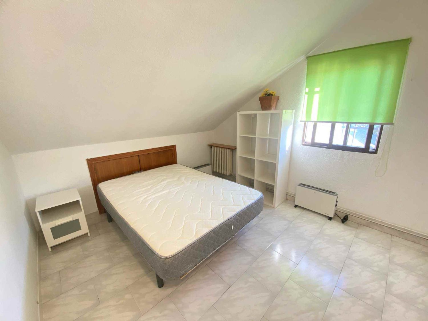 Bedroom of Flat to rent in Griñón  with Air Conditioner and Heating