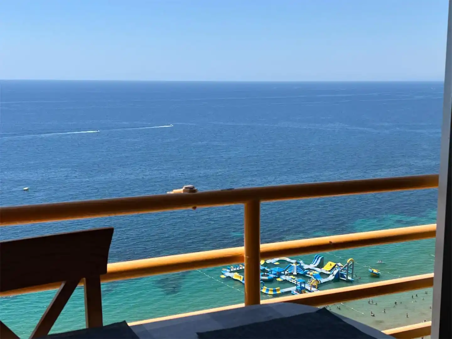 Terrasse von Wohnung zur Miete in Benidorm mit Klimaanlage, Privatgarten und Schwimmbad
