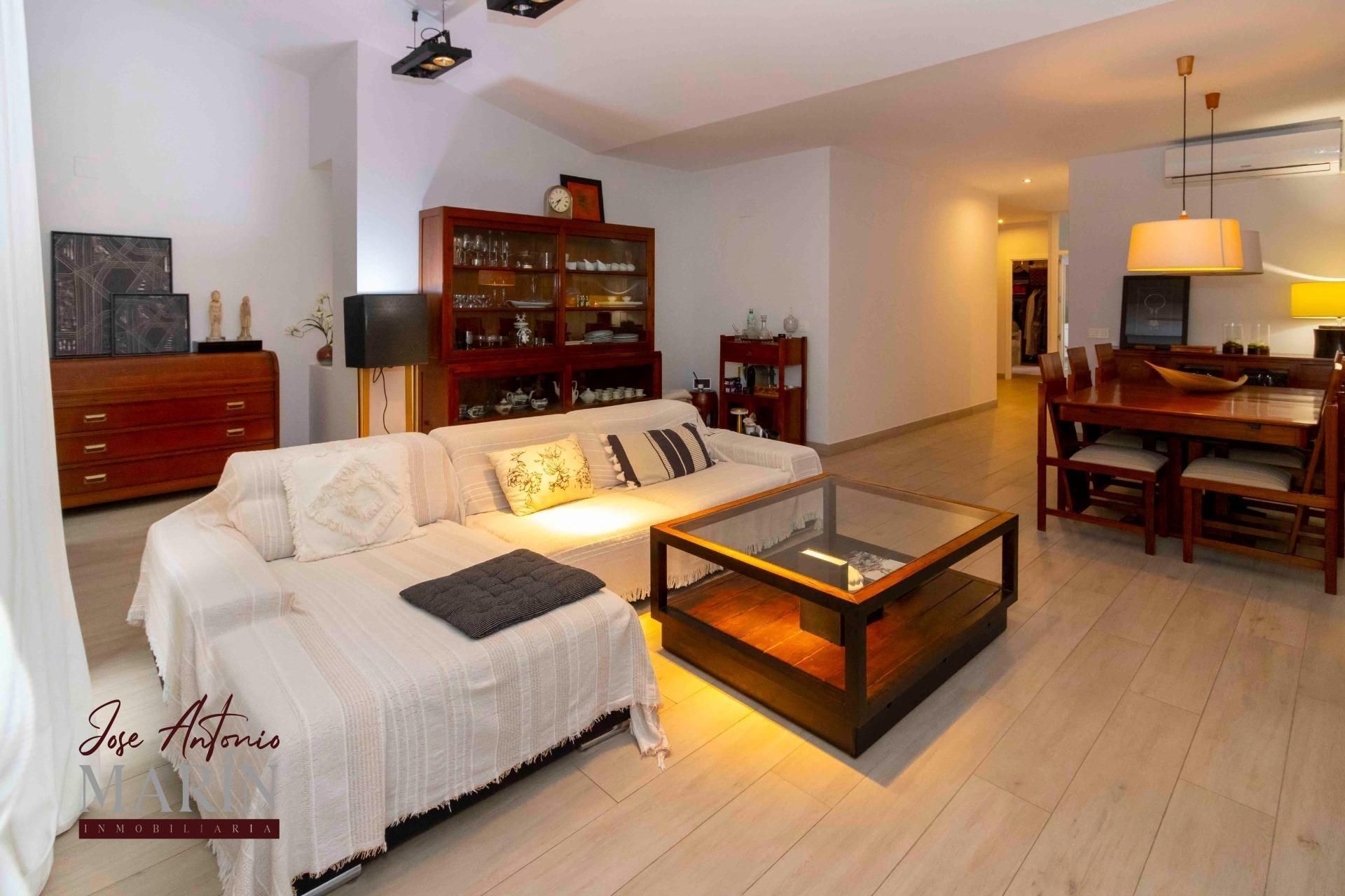 Sala d'estar de Casa o xalet en venda en Badajoz Capital amb Aire condicionat, Calefacció i Balcó