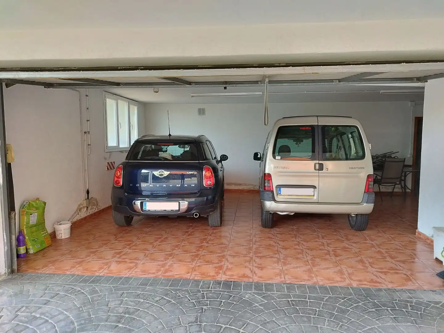 Parking de Casa o chalet en venta en Riudellots de la Selva con Aire acondicionado, Calefacción y Jardín privado
