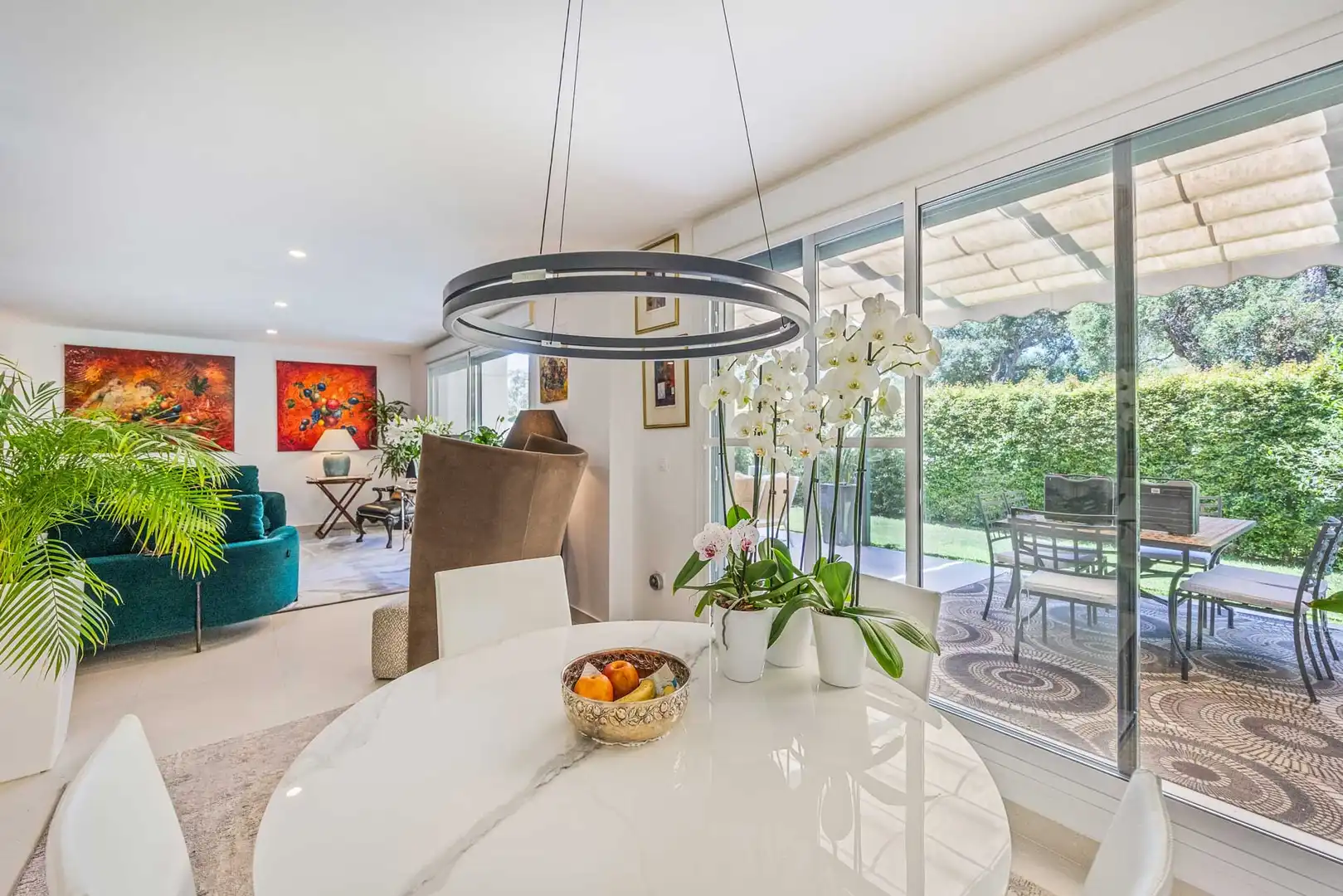 Comedor de Planta baja en venta en Sotogrande con Aire acondicionado, Calefacción y Jardín privado