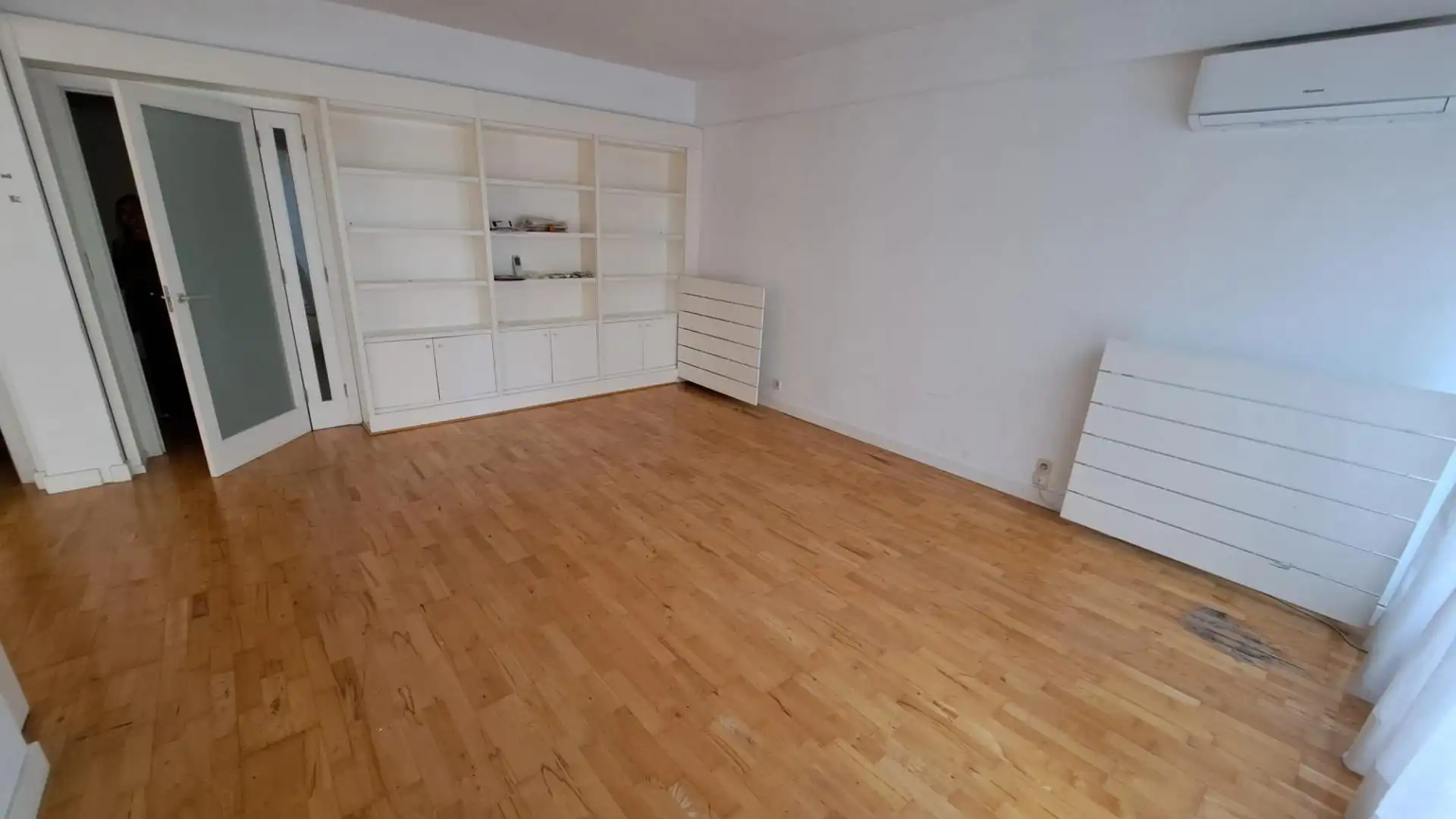 Habitación de Piso en venta en Valencia con Aire acondicionado, Calefacción y Jardín privado