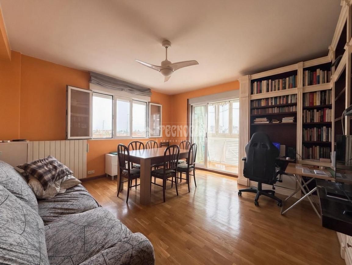 Wohnung zum Verkauf in San Juan Bautista, Ciudad Lineal