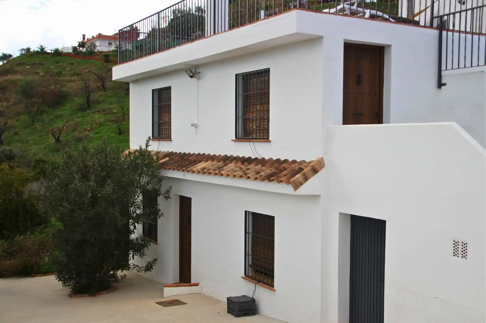 Exterior view of Houses for sale in Guaro  with Air Conditioner, Heating and Private garden