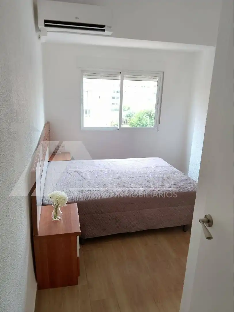 Flat with terrace for sale in Avenida PERIODISTA RODOLF SALAZAR, imagen 9