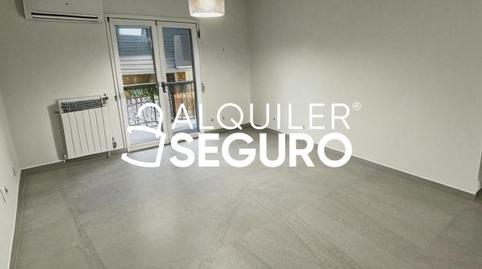 Foto 3 de Piso de alquiler en Huesca, Suroeste - Zona Hospital, Madrid