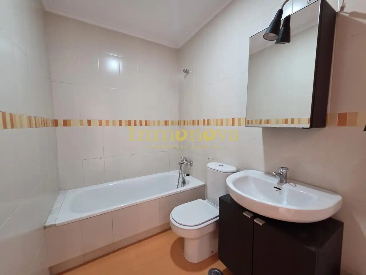 Flat with lift for sale in LAGOELA 1, imagen 8