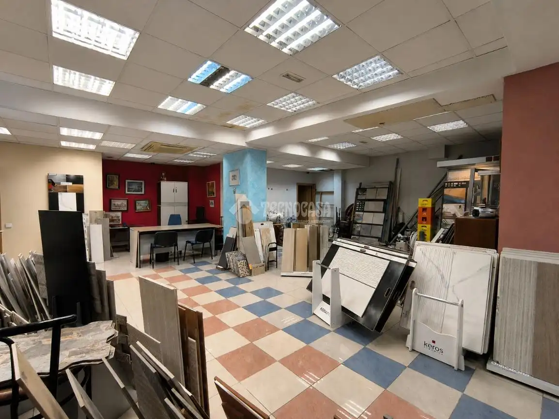 Local comercial en venta en Estación - Parque O'Donnell, imagen 6