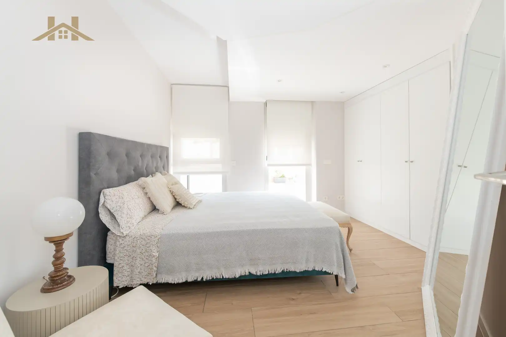 Bedroom of Flat for sale in Boadilla del Monte  with Parquet flooring, Terrace and Oven