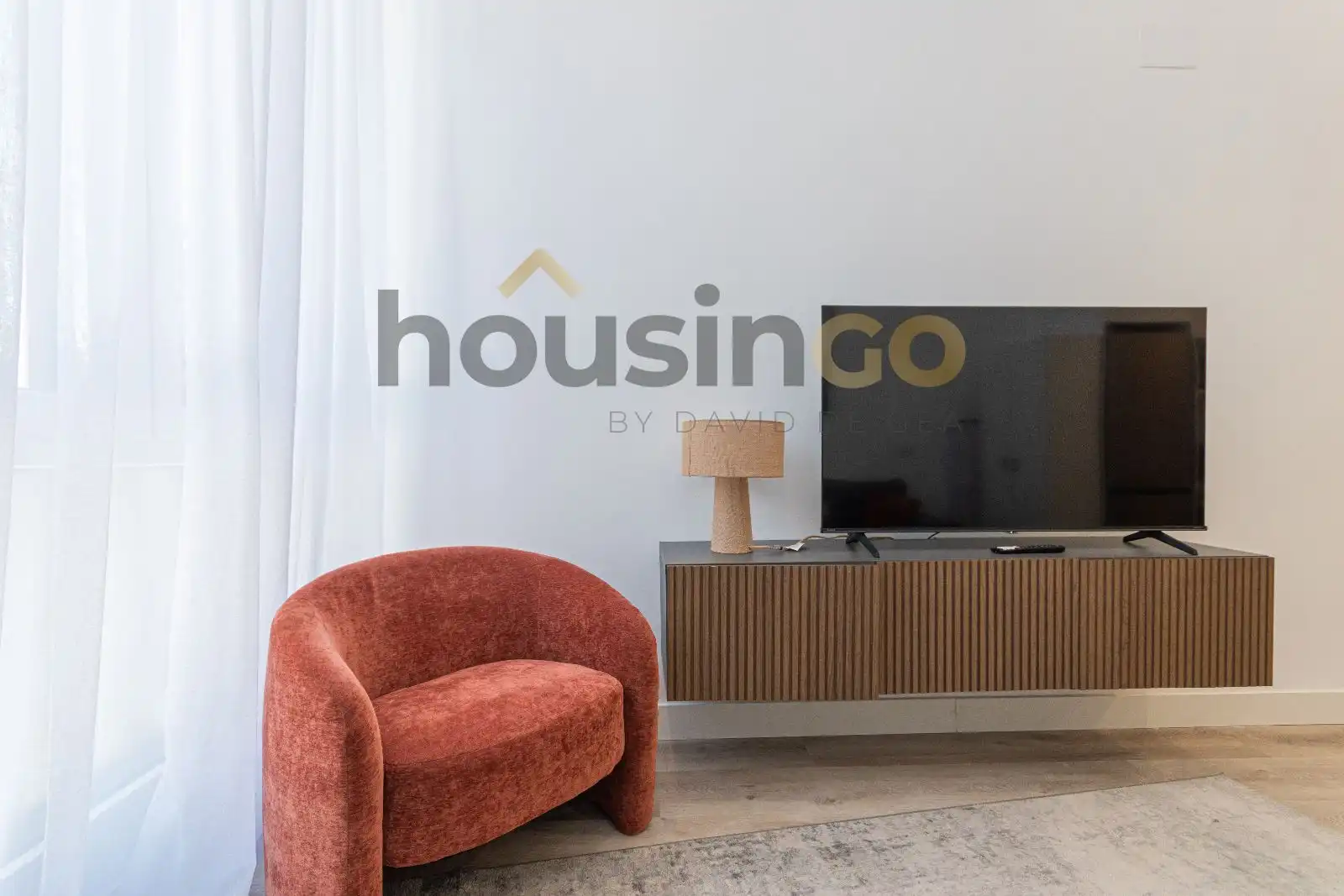 Living room of Flat for rent in Madrid  with Air Conditioner, Heating and Furnished
