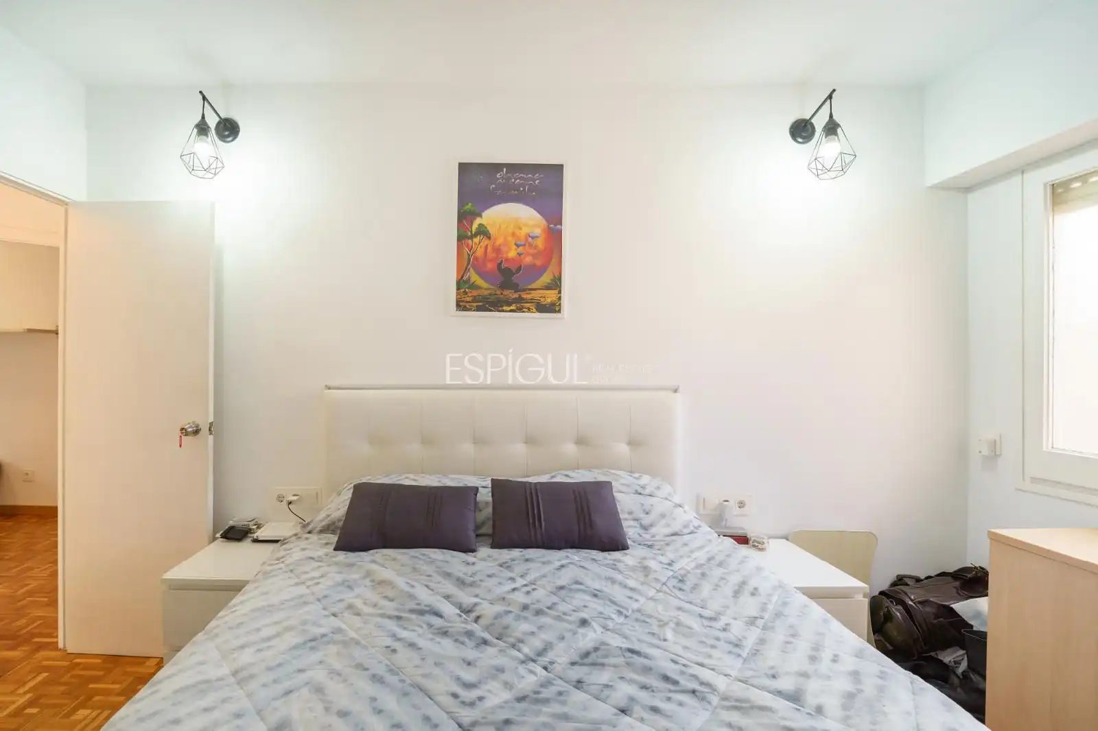 Schlafzimmer von Dachboden zum Verkauf in Barcelona mit Klimaanlage, Heizung und Terrasse