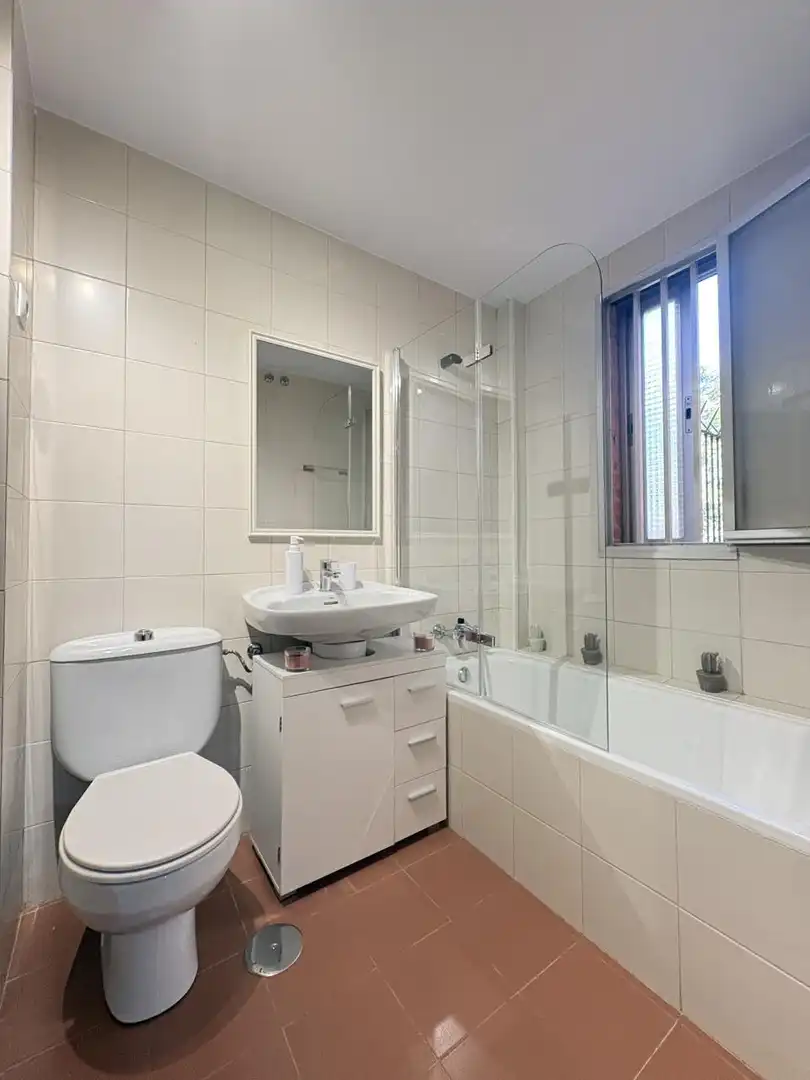 Bathroom of Flat for rent in Rivas-Vaciamadrid  with Heating, Parquet flooring and Terrace