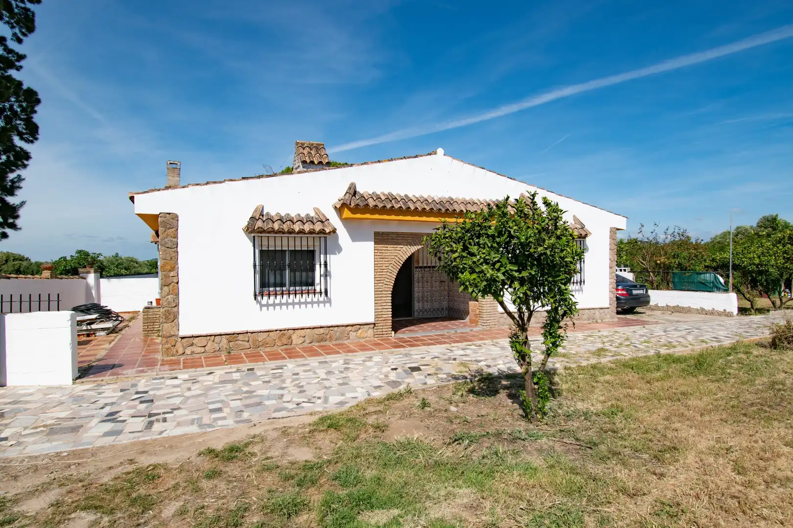 Vista exterior de Casa o xalet en venda en Chiclana de la Frontera