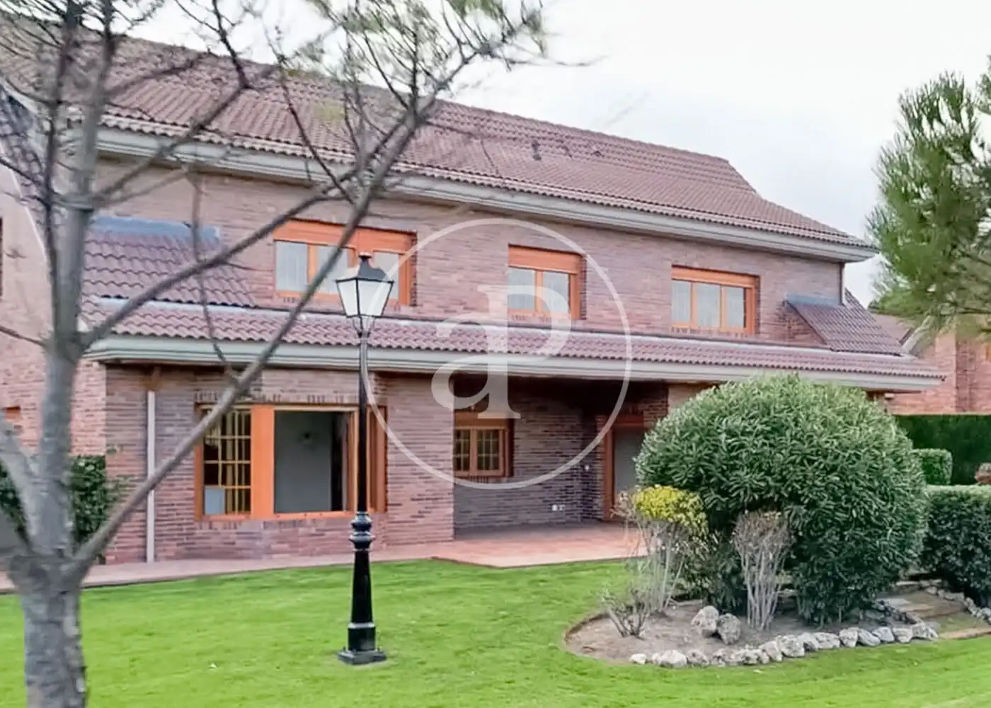 Maison avec piscine à louer à C. de Altos de la Moraleja 24
