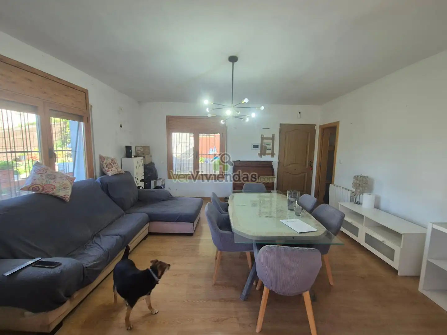 Sala de estar de Casa o chalet en venta en Corbera de Llobregat con Calefacción, Jardín privado y Parquet