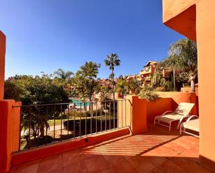 Exterior view of Apartment for sale in Estepona  with Air Conditioner, Heating and Private garden