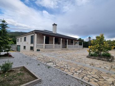Xalet amb jardí en venda a Polideportivo Colonia