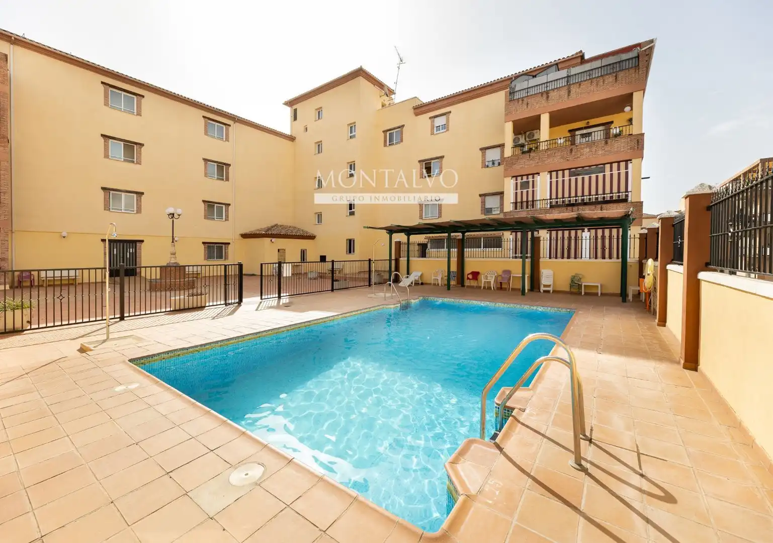 Swimming pool of Flat for rent in Atarfe  with Air Conditioner, Terrace and Swimming Pool