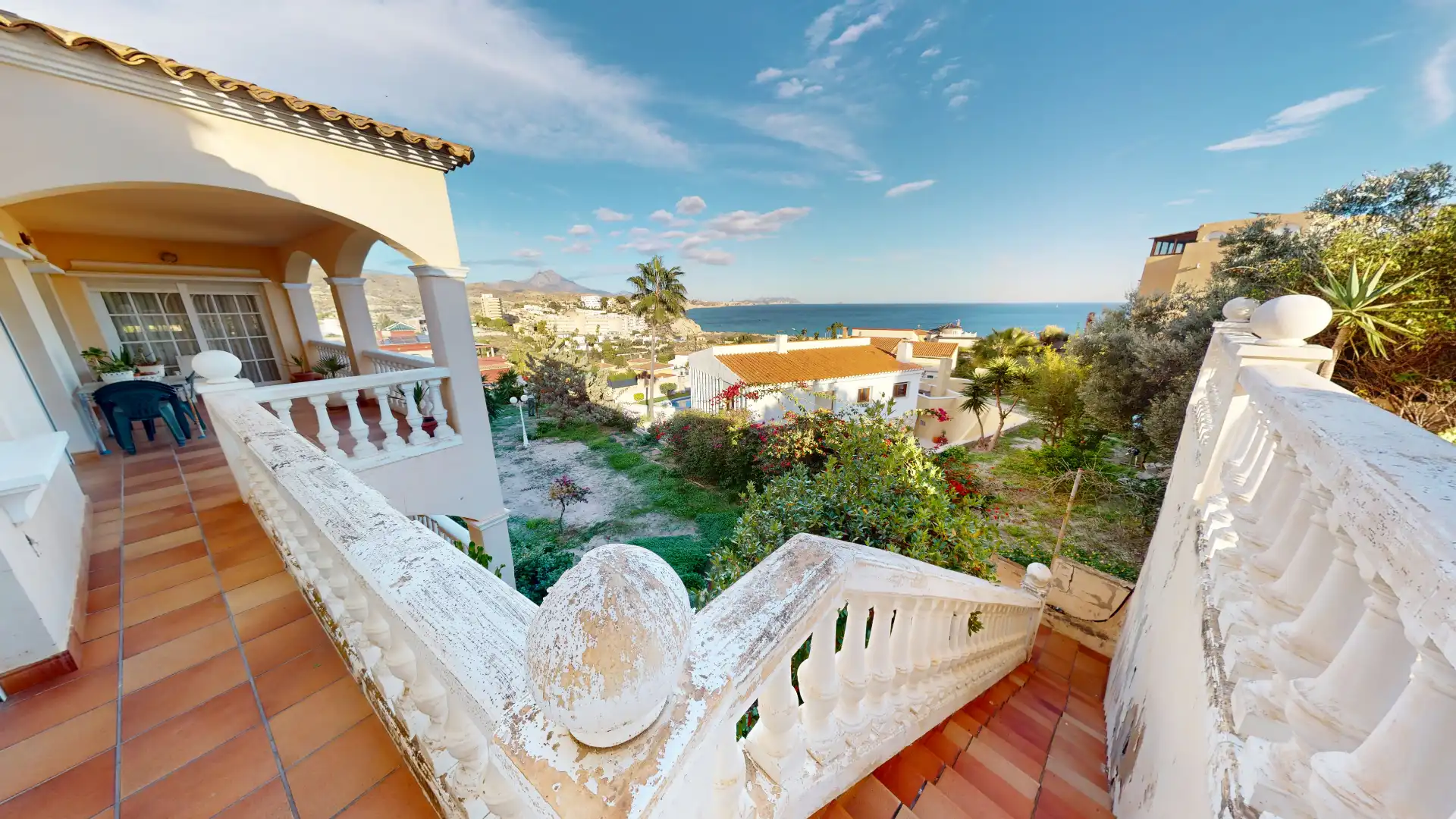 Jardí de Casa o xalet en venda en El Campello amb Aire condicionat, Calefacció i Jardí privat